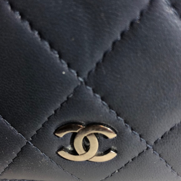 Blue/grey authentic vintage Chanel wallet. Has authentication code. - Picture 3 of 10